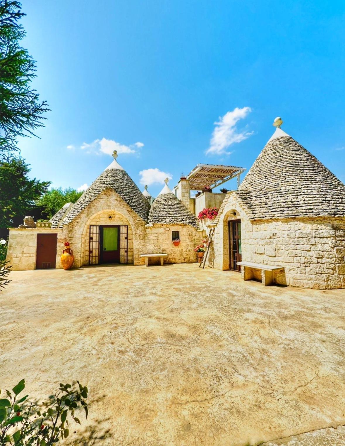 فيلا Trulli Pietra Viva ألبيروبيللو المظهر الخارجي الصورة